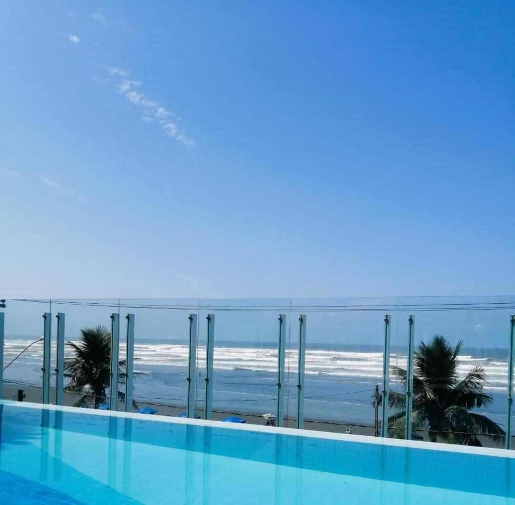 Apartamento, Ampla Sacada Com Vista Para O Mar! Ітанняен Екстер'єр фото